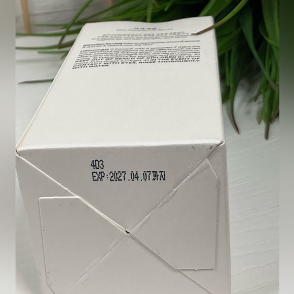 NIB- Brightening & Moisturizing Rice Niacinamide Serum 1.69 fl oz - Picture 6 of 6